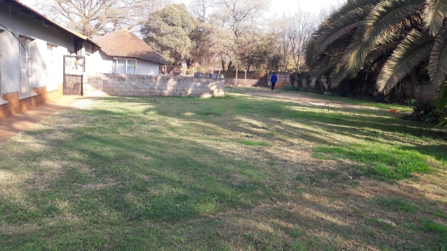 To Let commercial Property for Rent in Rietfontein A H North West